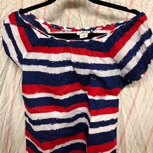 NWT off the shoulder vineyard vines top